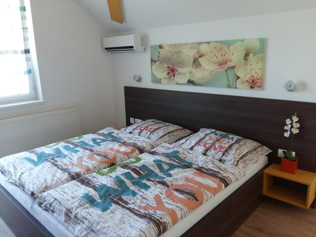 Katalin Boutique & Wellness Apartmanok Хайдусобосло Экстерьер фото