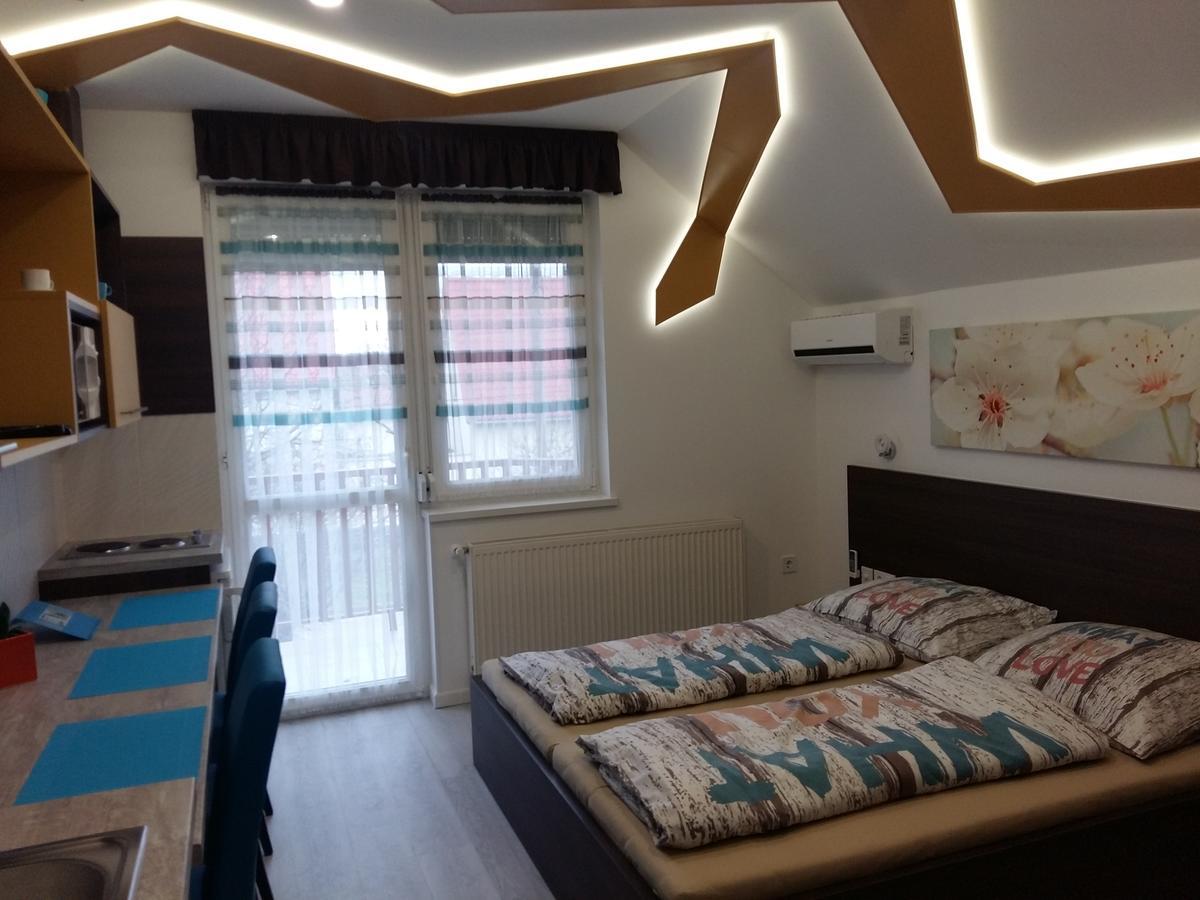 Katalin Boutique & Wellness Apartmanok Хайдусобосло Экстерьер фото